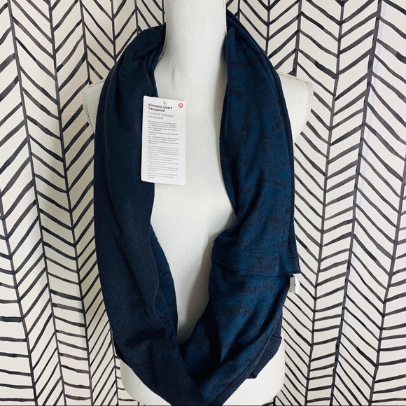 lululemon athletica Accessories - 🔸 lululemon vinyasa scarf aekv blue black new